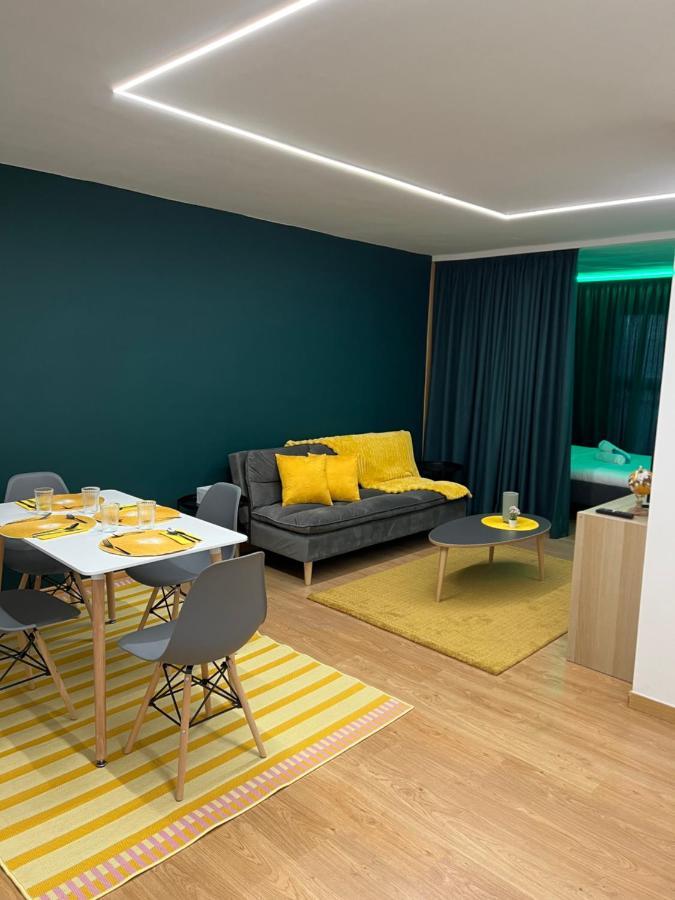 Modular Suites Alfonso Gomez Madrid Bagian luar foto
