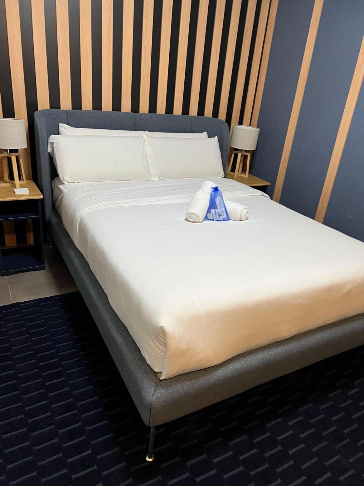 Modular Suites Alfonso Gomez Madrid Bagian luar foto